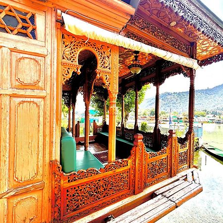 The Badyari Palace Houseboats Srīnagar エクステリア 写真